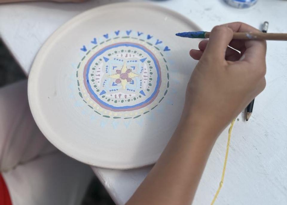 Paint (Y)our Pottery